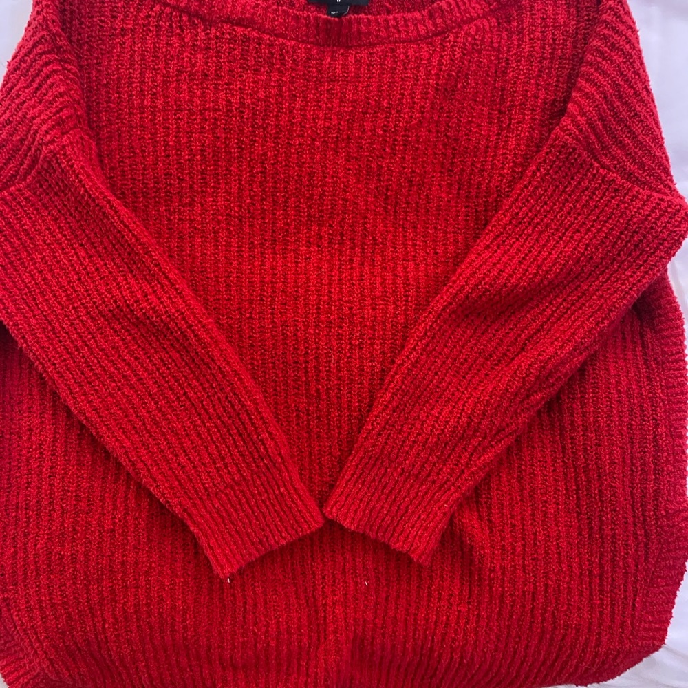 RED EXPRESS OFF THE SHOLDER SWEATER